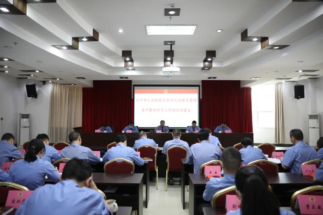 賴建華最新動(dòng)態(tài)，學(xué)習(xí)之旅中的蛻變與自信成就之源